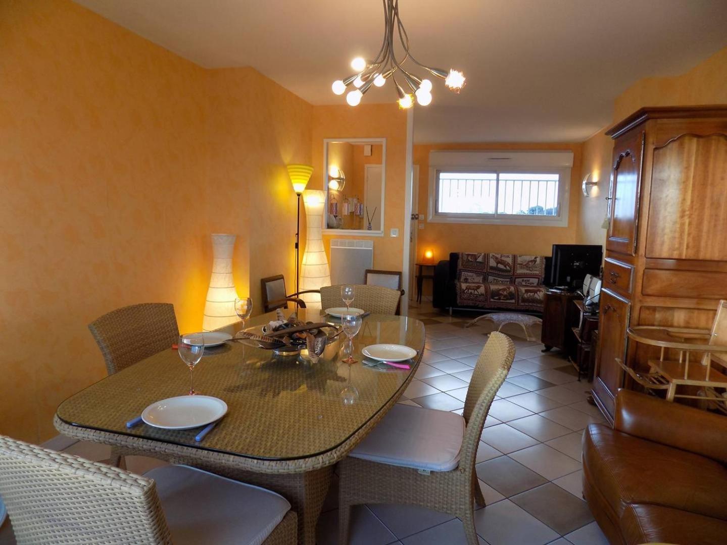 Royan - Pleine Vue Mer Pour Cet Appartement Classe 2 Etoiles - Les Tamaris Exteriér fotografie